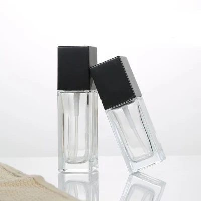 PP ポンプ付き 30 ml ローション化粧品包装つや消し正方形ファンデーション ガラス ボトル